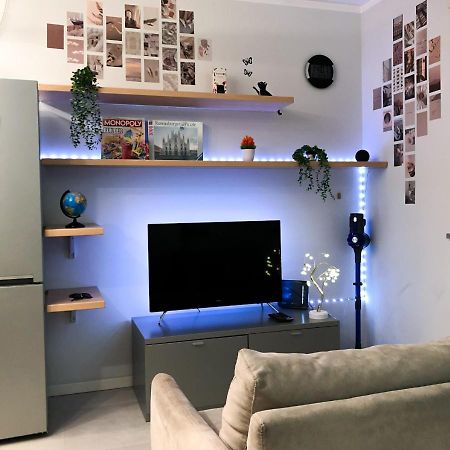 Apartamento Confortevole Bilocale A Pochi Minuti Dal Centro Milán Exterior foto